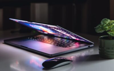 Jak wybrać laptop do codziennych zadań biurowych?